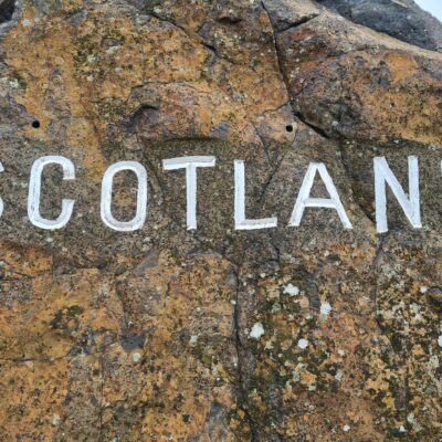 Scotland de steen bij de grens